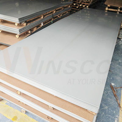 AISI 304 304L कोल्डवे 2500mmx1250mm 1.2mm मोटी उच्च दक्षता स्टेनलेस स्टील 2b खत्म मिल किनारे शीट
