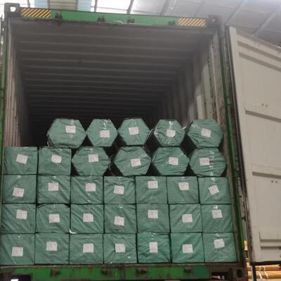 10×10mm से 200×200mm स्टेनलेस स्टील स्क्वायर और आयताकार ट्यूब 1.5-5.0mm दीवार की मोटाई के साथ निर्माण और रेलिंग के लिए